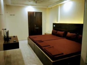 4 Bed Non AC