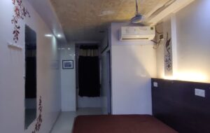 Room No 110 Light